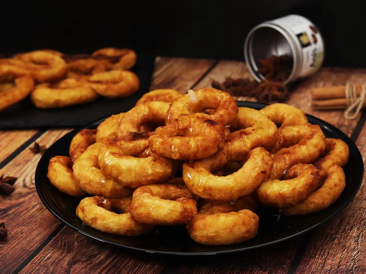 Buñuelos de yuca cubanos