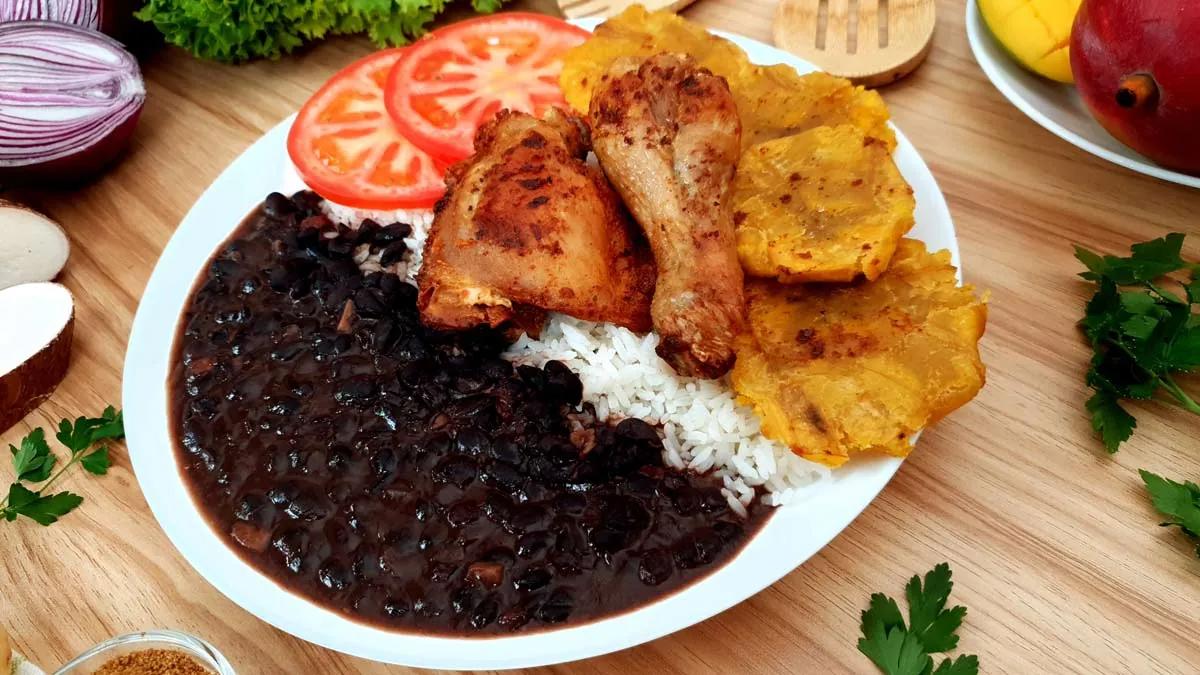 Potaje de Frijoles Negros